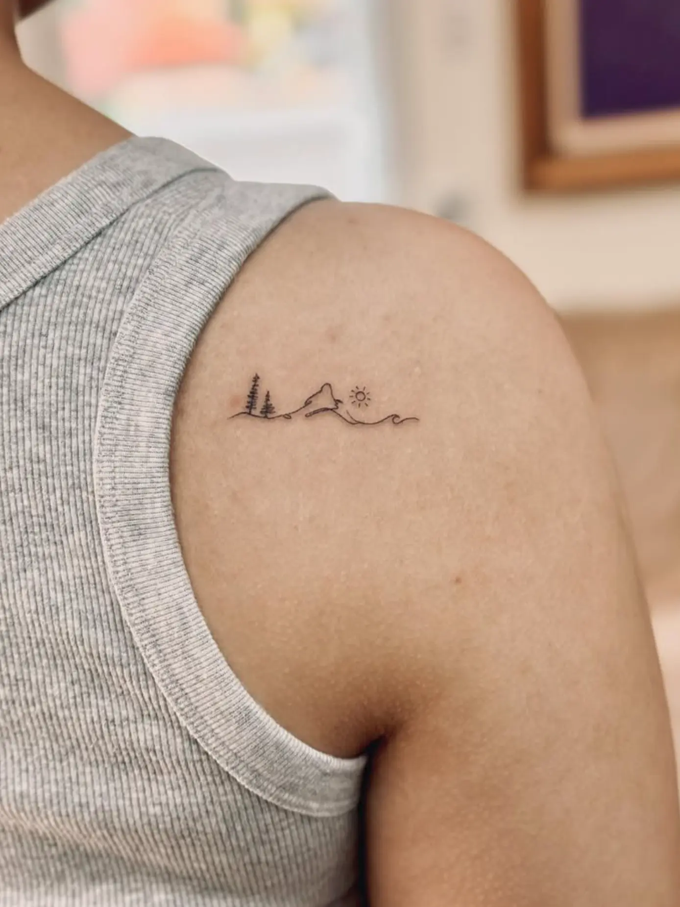 how do fine line tattoos age